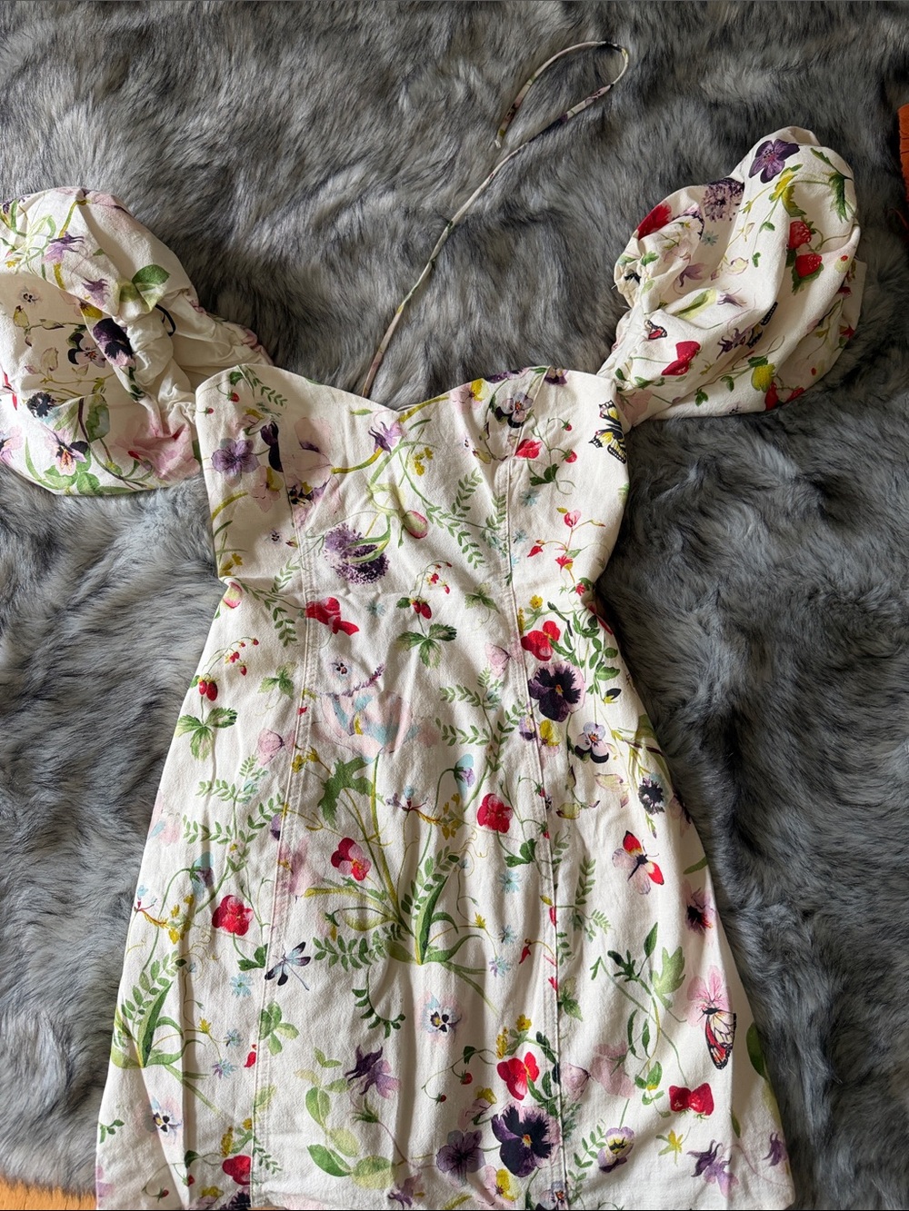 H&M linen blend Cream Floral Puff-Sleeve Mini Dress with Lace-Up Back